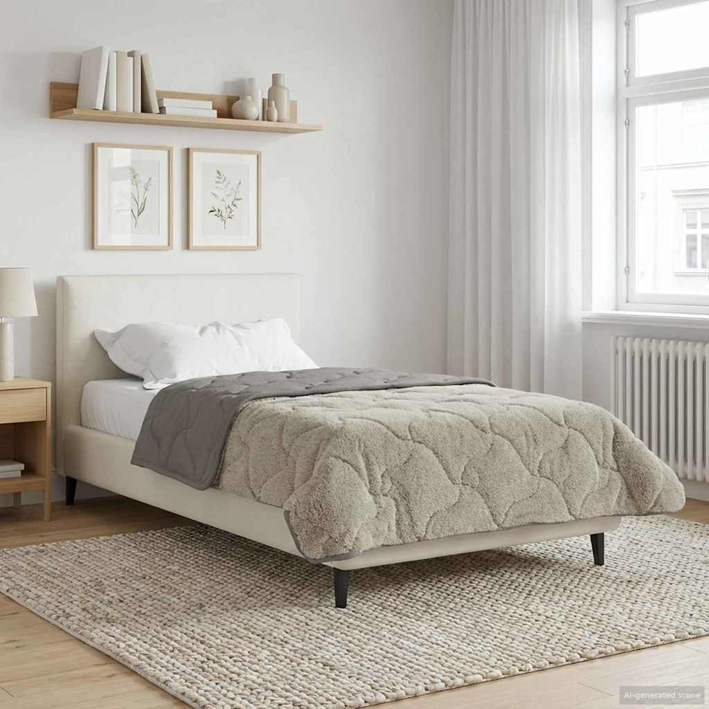 vidaXL Winterbettdecke Gepolstert Hellgrau 140 x 220 cm