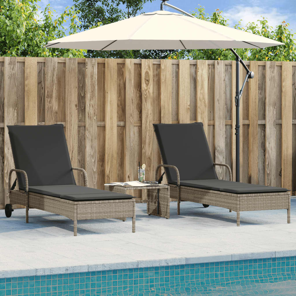 vidaXL Sonnenliegen mit Auflagen 2 Stk. Hellgrau Poly Rattan